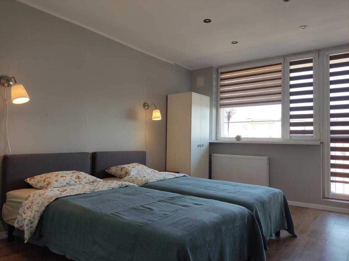Apartament Z Widokiem Na Miasto กลีวิตเซ ภายนอก รูปภาพ