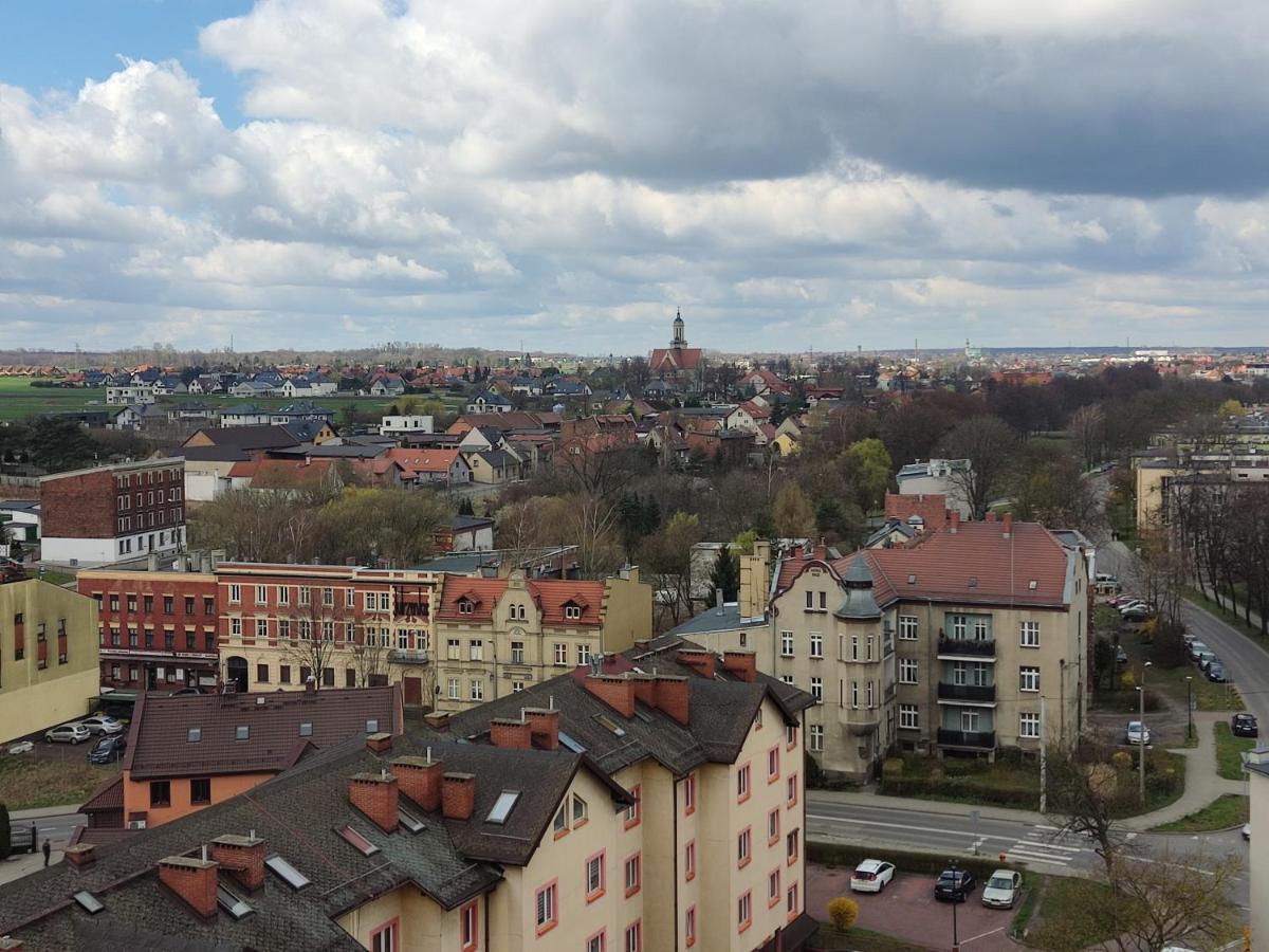 Apartament Z Widokiem Na Miasto กลีวิตเซ ภายนอก รูปภาพ